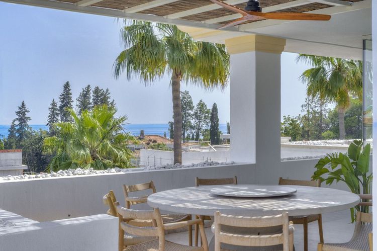 Penthouse | Resale in The Golden Mile in The Golden Mile, Costa del Sol - Photo 3