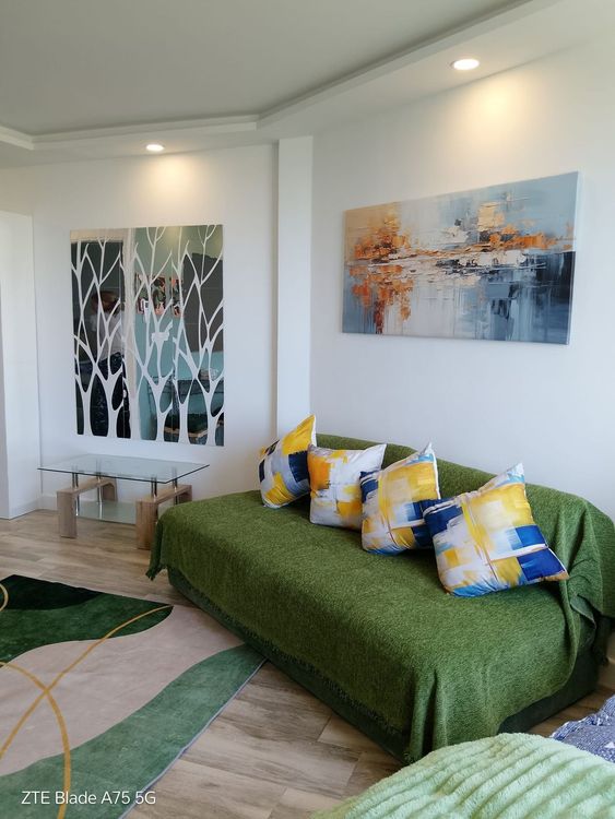 Apartment | Resale in Calahonda in Calahonda, Costa del Sol - Photo 4