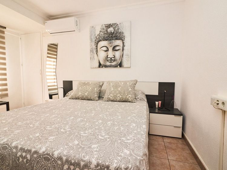 Apartment | Resale in Torrevieja in Torrevieja, Costa Blanca - Photo 3