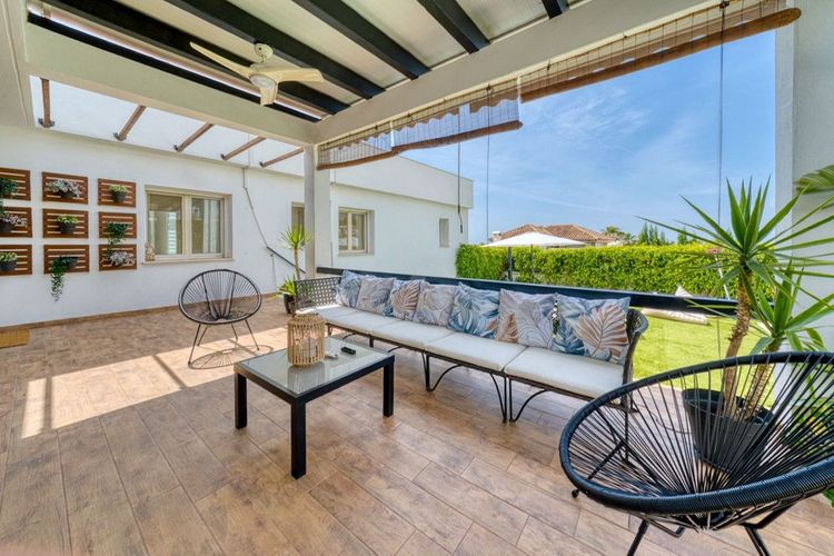 House | Resale in Mijas in Mijas Others, Costa del Sol - Photo 4