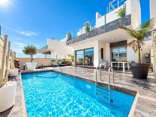 House | Resale in Villamartin — Villamartin, Costa Blanca