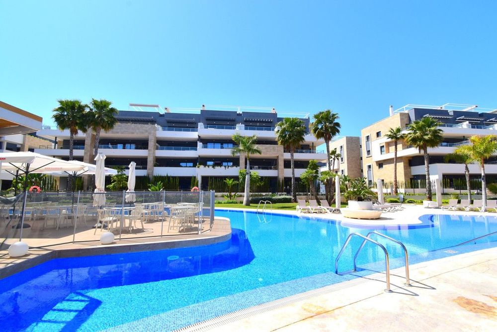 Apartment | Resale in Playa Flamenca in Playa Flamenca, Costa Blanca - Main property photo