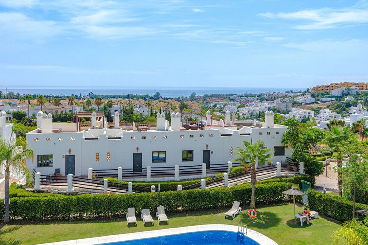 Penthouse | Resale in Estepona in Estepona, Costa del Sol - Photo 5