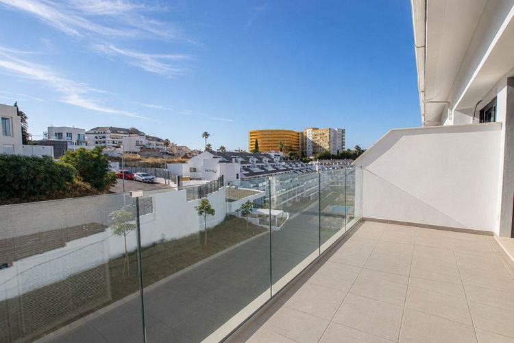 Penthouse | Resale in Torreblanca in Torreblanca, Costa del Sol - Photo 3