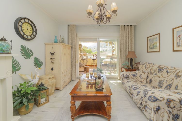 Apartment | Resale in Benalmadena in Benalmadena Others, Costa del Sol - Photo 5