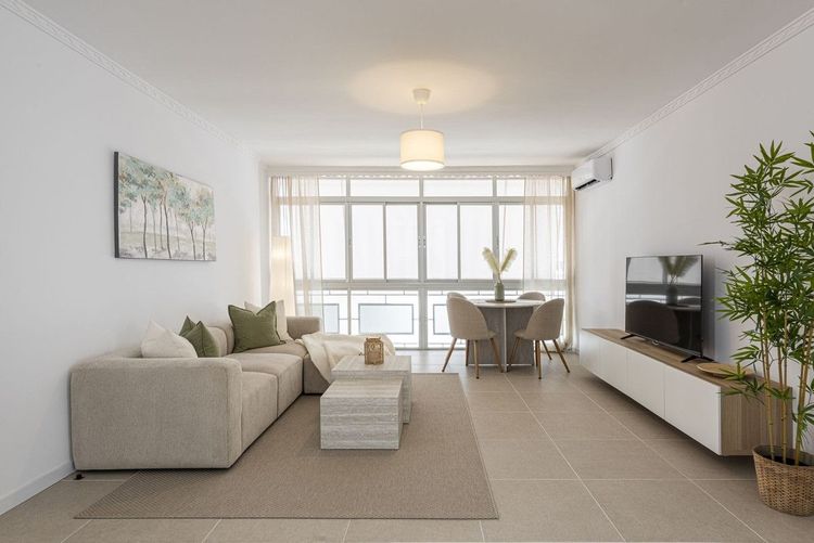 Apartment | Resale in Estepona in Estepona, Costa del Sol - Photo 3