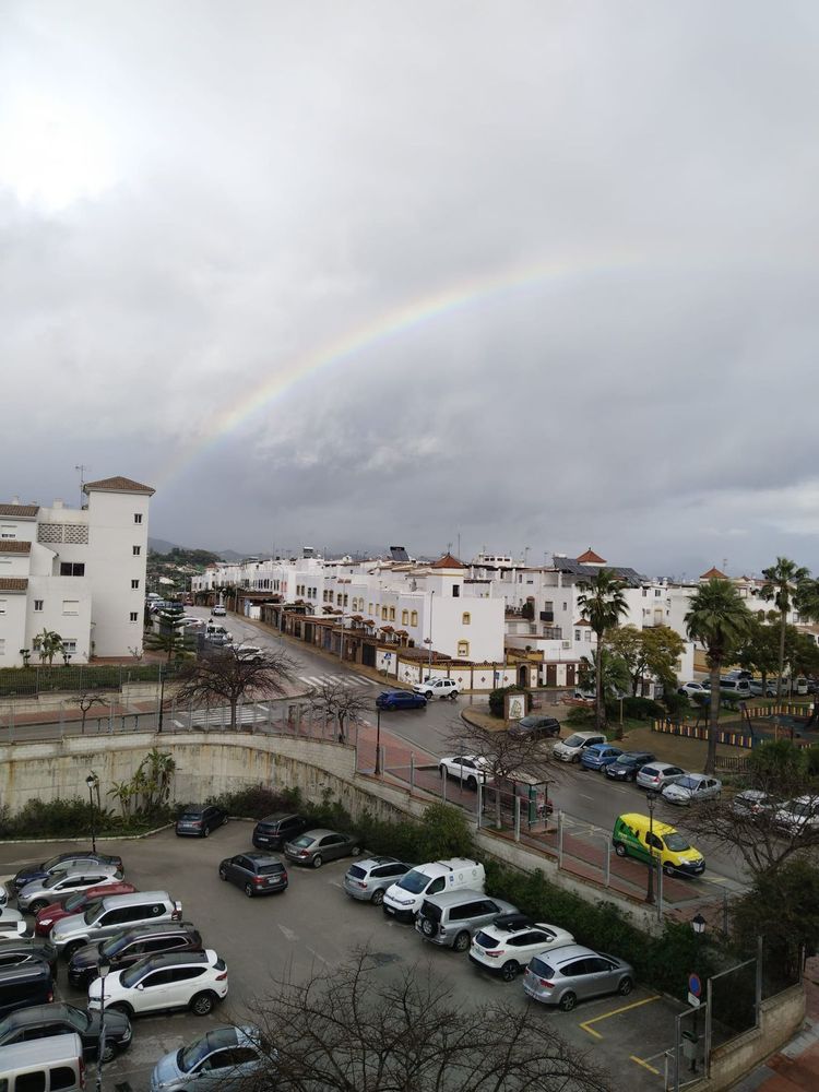 Apartment | Resale in Estepona in Estepona, Costa del Sol - Main property photo