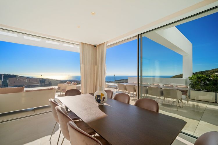 Penthouse | Resale in Ojén in Ojén, Costa del Sol - Photo 3