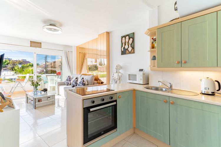 Apartment | Resale in Torreblanca in Torreblanca, Costa del Sol - Photo 5