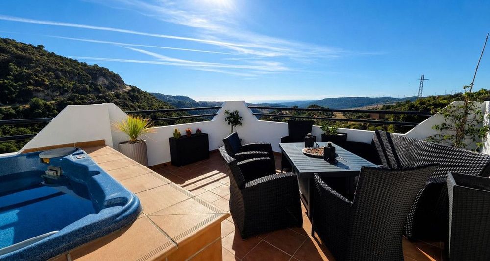 House | Resale in Casares in Casares Others, Costa del Sol - Main property photo