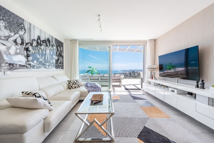 Apartment | Resale in Fuengirola in Fuengirola, Costa del Sol - Photo 5