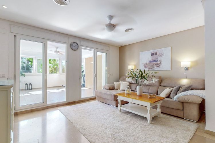 Apartment | Resale in Torrequebrada - Development photo 1