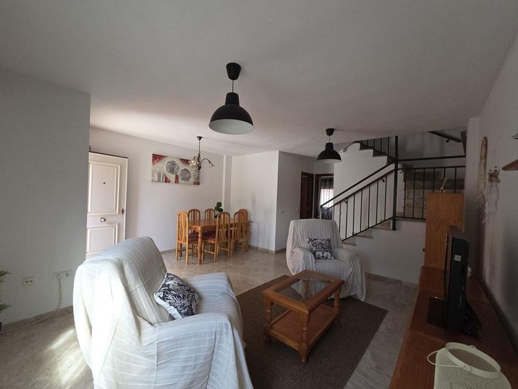 House | Resale in Chilches in Chilches, Costa del Sol - Photo 3