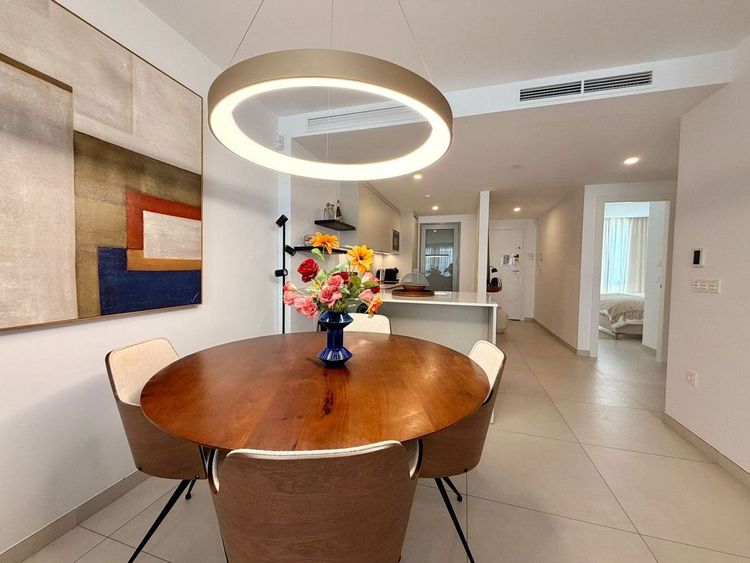 Apartment | Resale in Elviria in Elviria, Costa del Sol - Photo 5