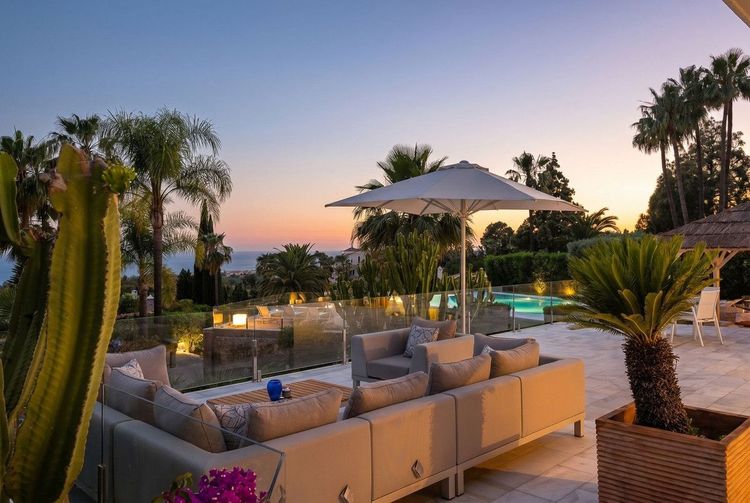 House | Resale in Marbella in Marbella Others, Costa del Sol - Photo 5