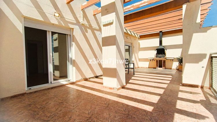Apartment | Resale in Cancelada in Cancelada, Costa del Sol - Photo 5