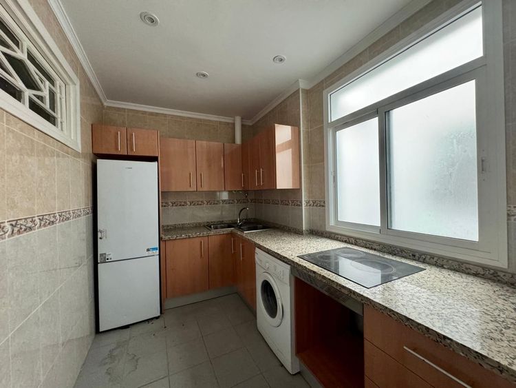 Apartment | Resale in Málaga in Málaga, Costa del Sol - Photo 2