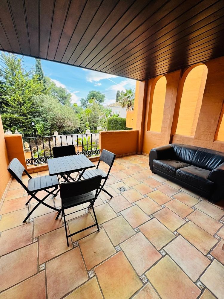 Apartment | Resale in Cancelada in Cancelada, Costa del Sol - Main property photo