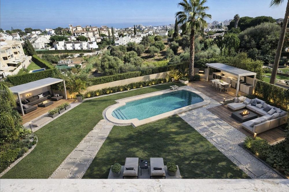 House | Resale in Sierrezuela in Sierrezuela, Costa del Sol - Main property photo