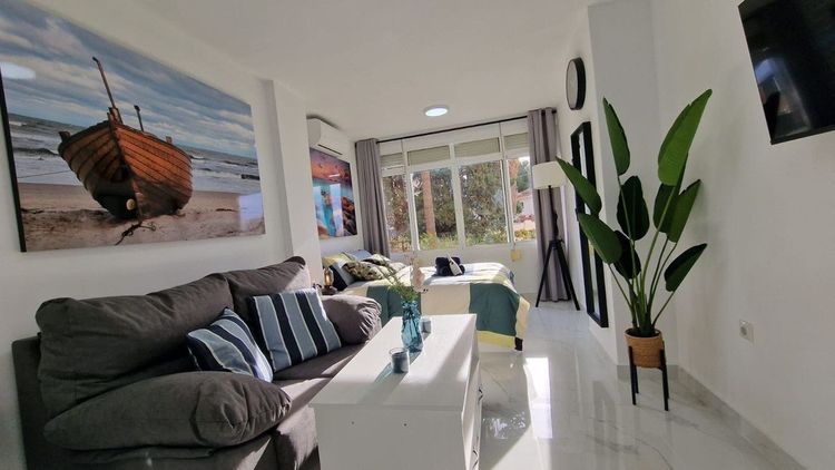 Apartment | Resale in Miraflores in Miraflores, Costa del Sol - Photo 3