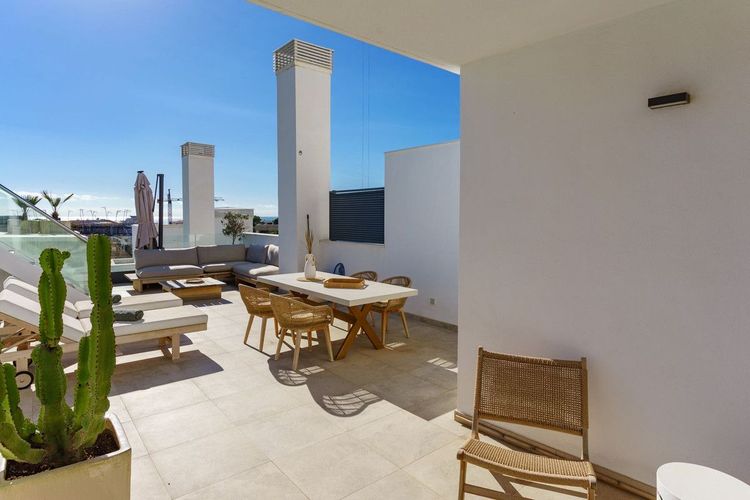 Penthouse | Resale in Higueron in Higueron, Costa del Sol - Photo 5