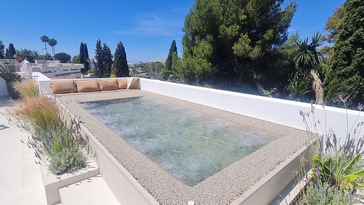 Penthouse | Resale in The Golden Mile in The Golden Mile, Costa del Sol - Photo 2