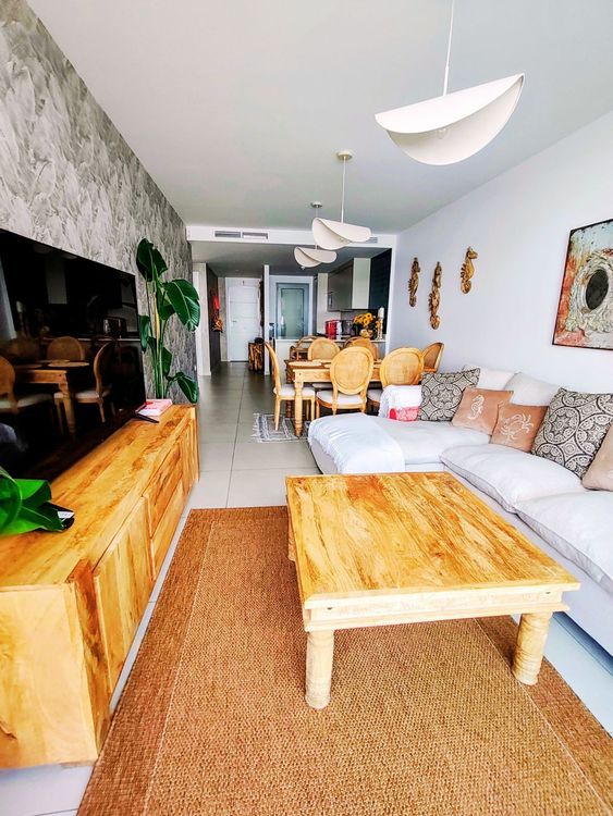 Apartment | Resale in Elviria in Elviria, Costa del Sol - Photo 2
