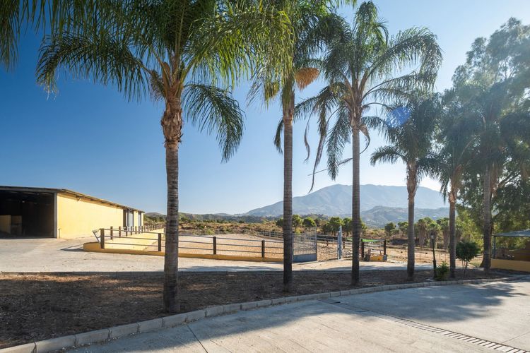 House | Resale in Mijas Costa - Development photo 1