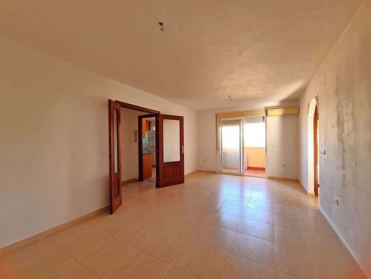 Apartment | Resale in Manilva in Manilva Others, Costa del Sol - Photo 5
