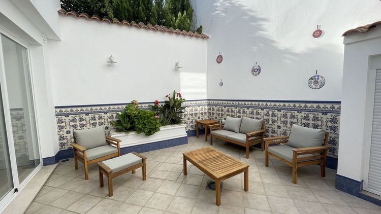 Townhouse in Alhaurín el Grande in Alhaurín el Grande, Valle de Guadalhorce, Costa del Sol - Photo 4