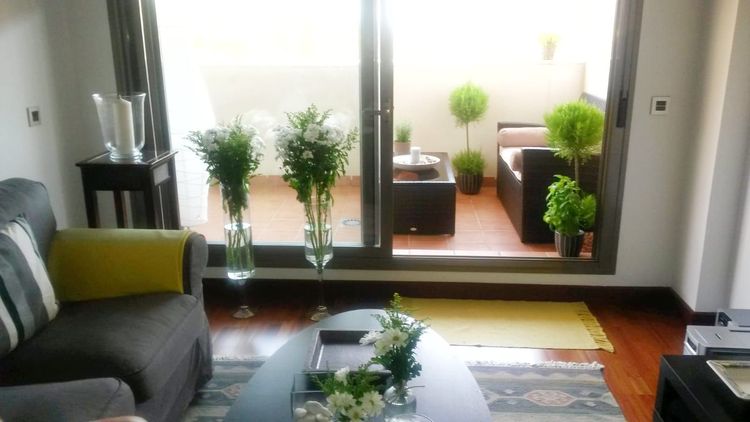 Apartment | Resale in El Pinillo in El Pinillo, Costa del Sol - Photo 2