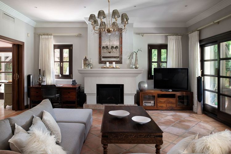 House | Resale in Marbella in Marbella Others, Costa del Sol - Photo 3