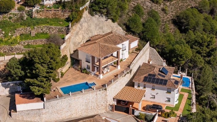 House | Resale in Mijas in Mijas Others, Costa del Sol - Photo 3