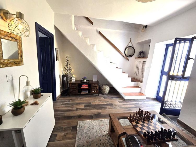 House | Resale in Mijas in Mijas Others, Costa del Sol - Photo 3