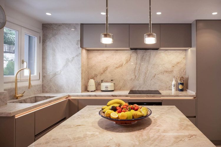 House | Resale in La Quinta in La Quinta, Costa del Sol - Photo 4