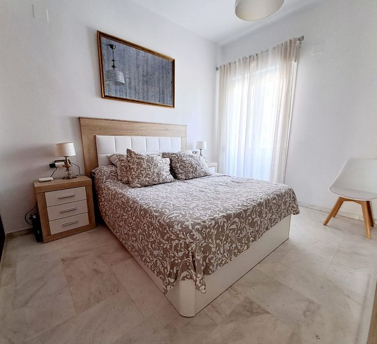 Apartment | Resale in The Golden Mile - Development photo 1