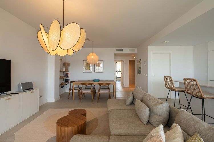 Apartment | Resale in Estepona in Estepona, Costa del Sol - Photo 5