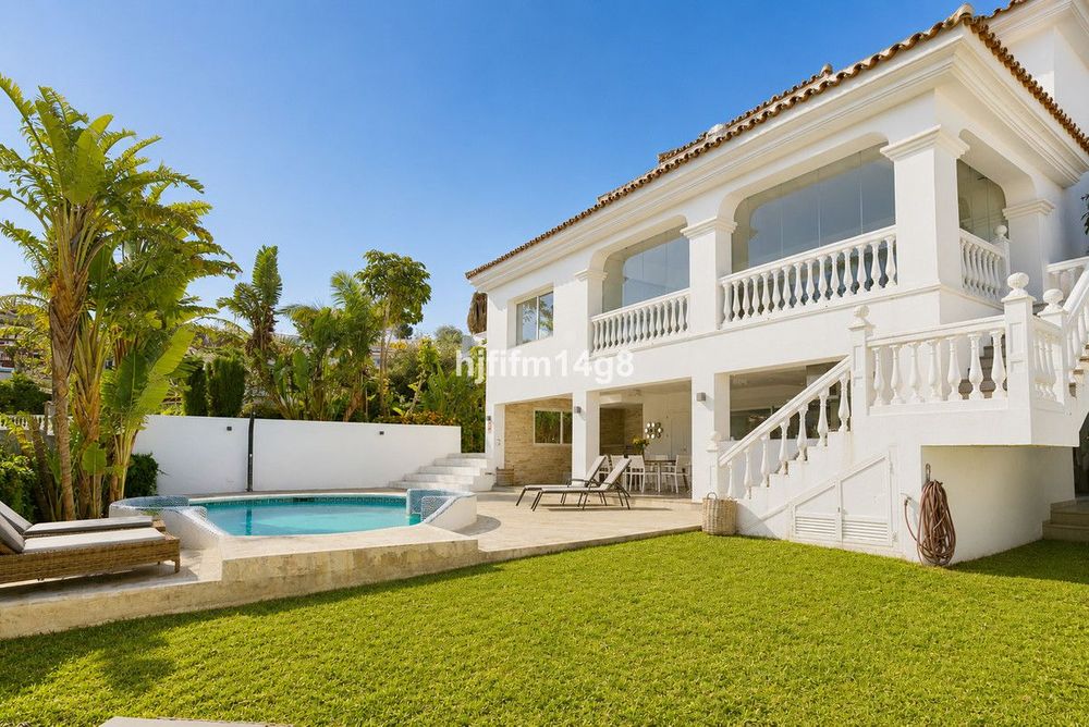 House | Resale in La Campana in La Campana, Costa del Sol - Main property photo