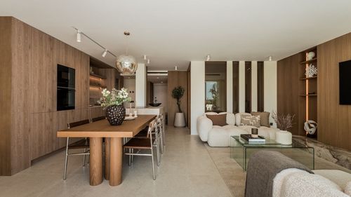 Apartment | Resale in Aloha — Aloha, Costa del Sol