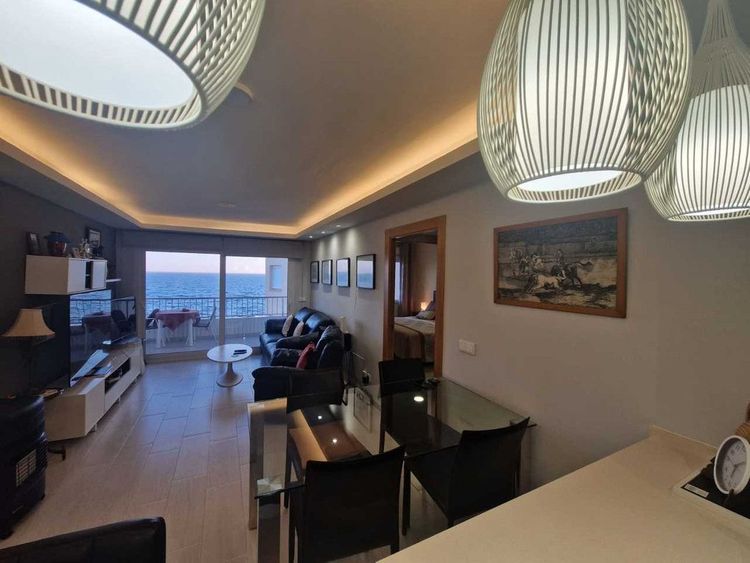 Apartment | Resale in Torrevieja in Torrevieja, Costa Blanca - Photo 4