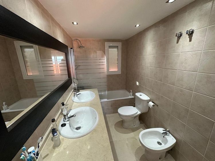 Penthouse | Resale in Casares Playa in Casares Playa, Costa del Sol - Photo 5