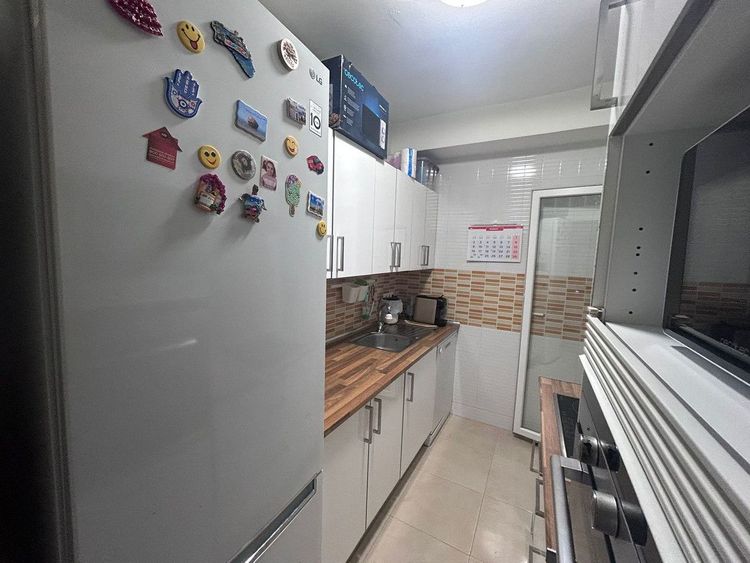 Apartment | Resale in Estepona in Estepona, Costa del Sol - Photo 4