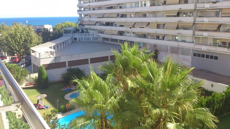 Apartment | Resale in Marbella in Marbella Others, Costa del Sol - Photo 2