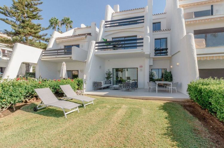House | Resale in Puerto Banús - Development photo 1