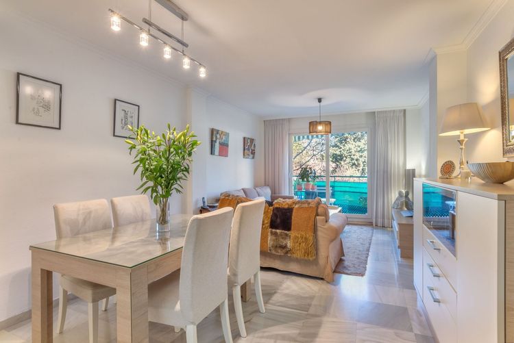 Apartment | Resale in Marbella in Marbella Others, Costa del Sol - Photo 3