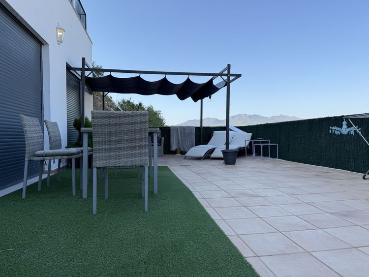 House | Resale in Coín in Coín, Costa del Sol - Photo 5