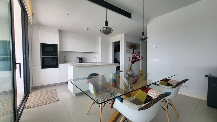 Apartment | Resale in Fuengirola in Fuengirola, Costa del Sol - Photo 3