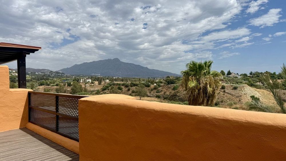 Penthouse | Resale in Benahavís in Benahavís Others, Costa del Sol - Main property photo