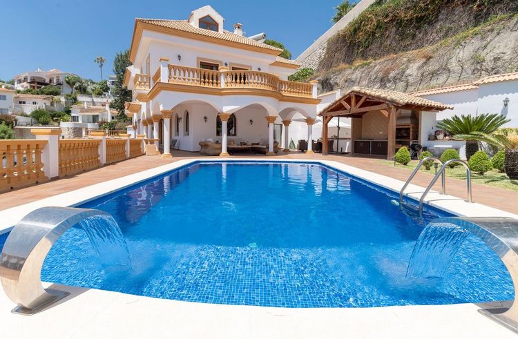 House | Resale in Benalmadena Costa in Benalmadena Costa, Costa del Sol - Photo 2
