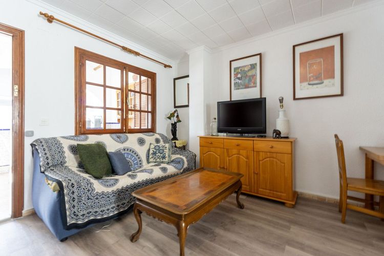 Apartment | Resale in Pilar de la Horadada in Pilar de la Horadada, Costa Blanca - Photo 2